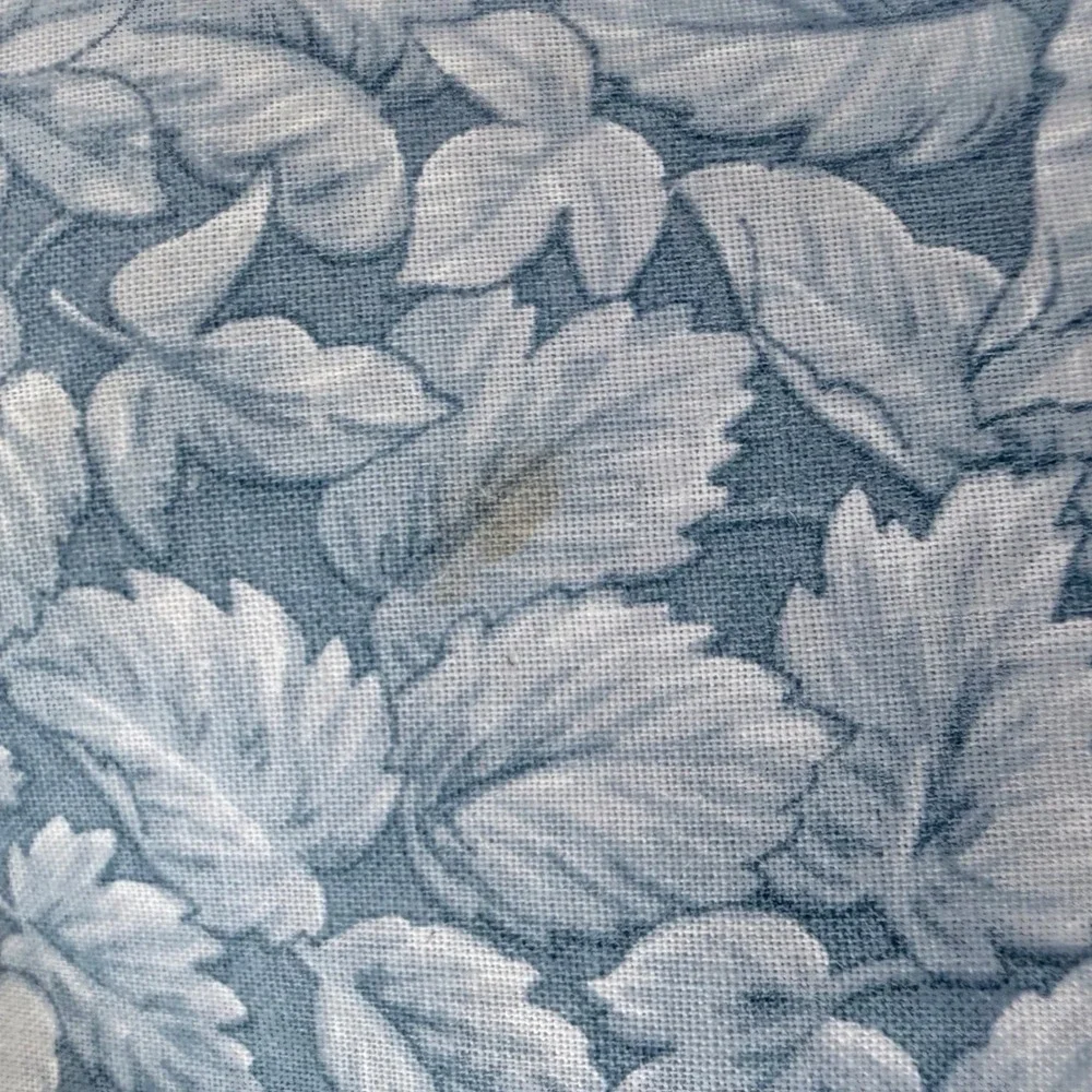 Vintage Heart Shaped Decorative Pillow Blue Floral Lace Trim Cream‎ Ribbon Bow